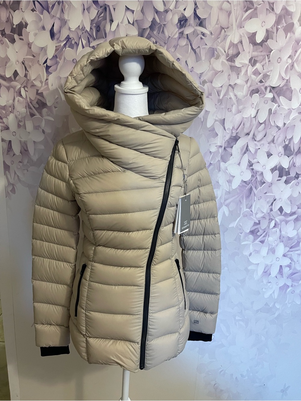 Soia & Kyo Frieda Women's Hooded Quilted Puffer Jacket - Beige